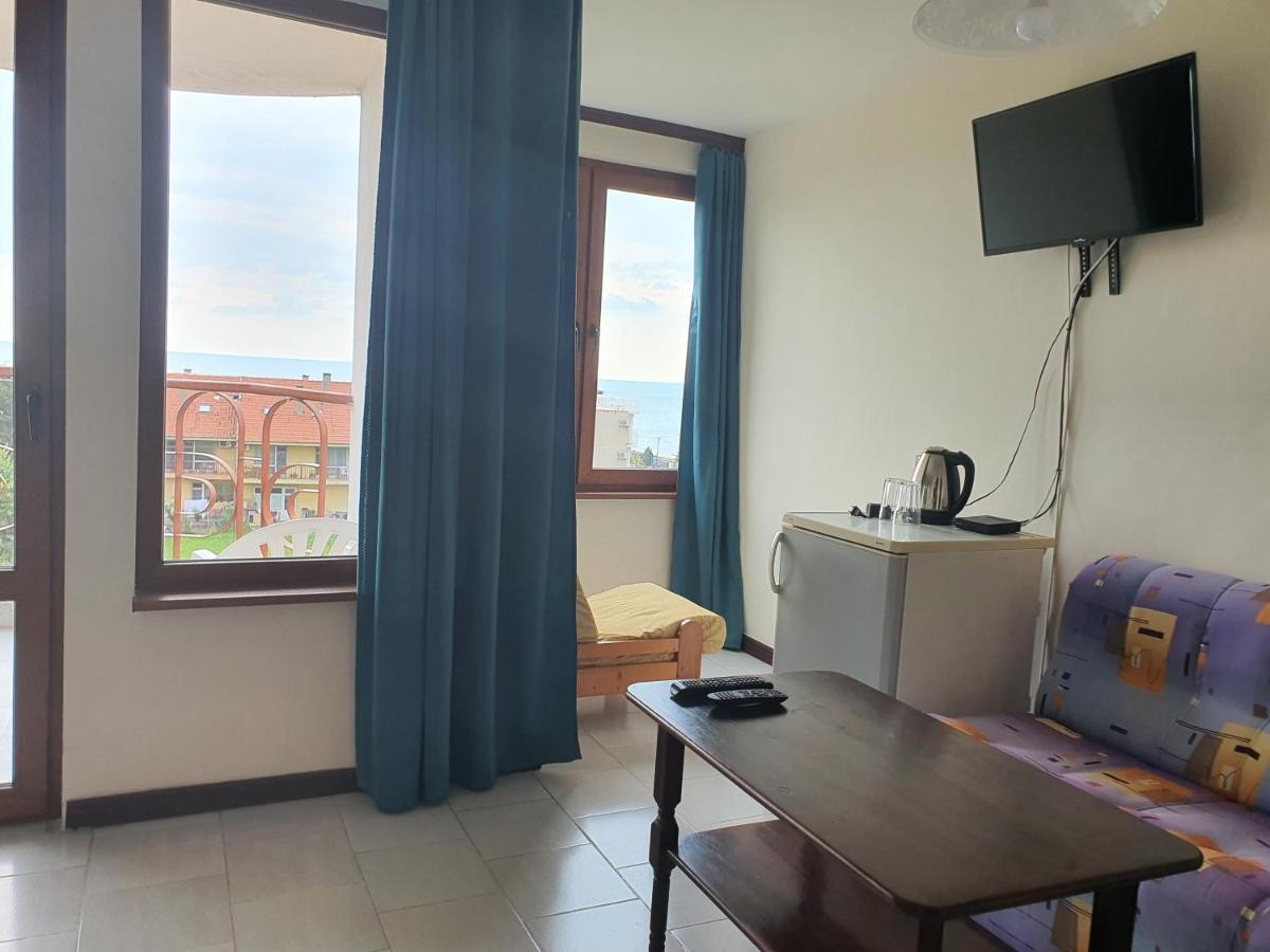 Lazur Hotel Ravda Buitenkant foto
