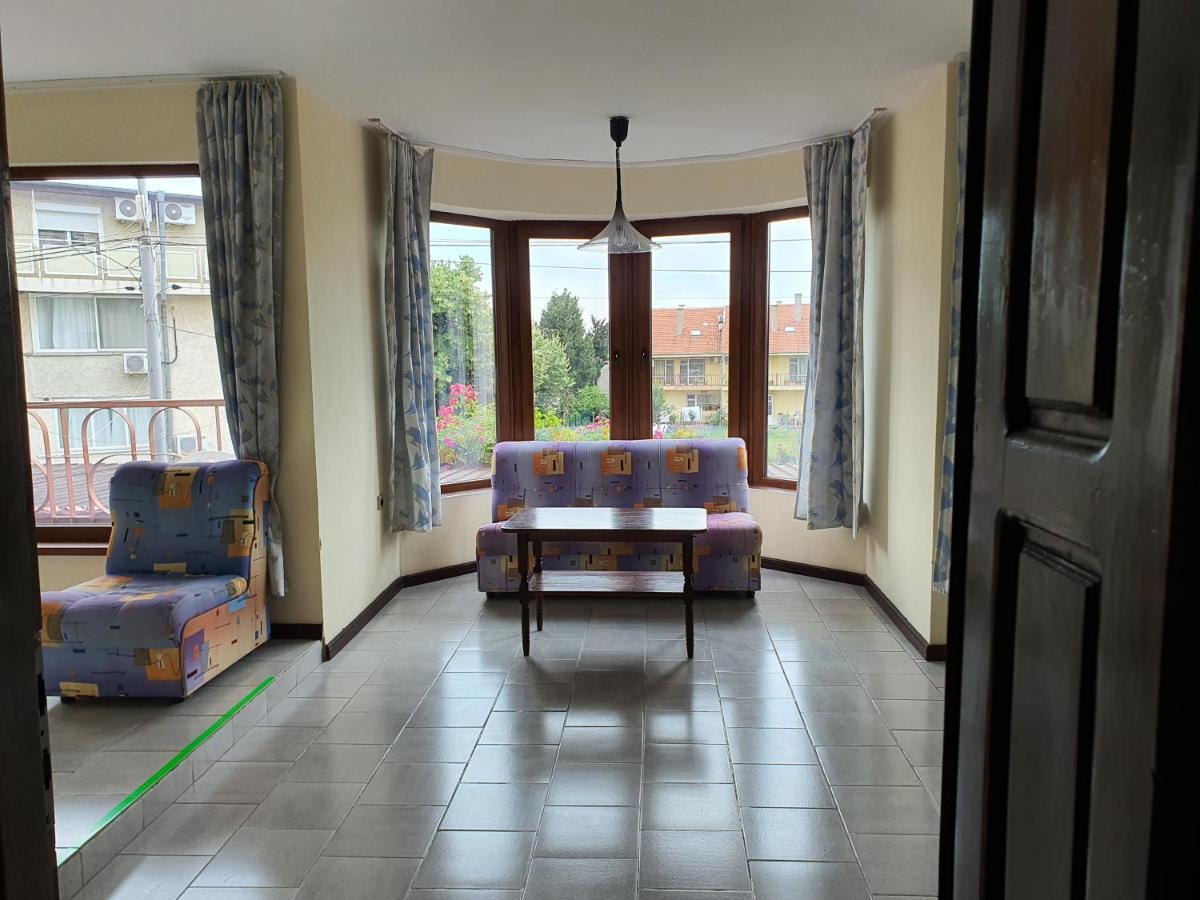 Lazur Hotel Ravda Buitenkant foto