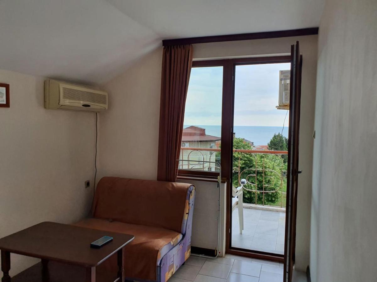 Lazur Hotel Ravda Buitenkant foto