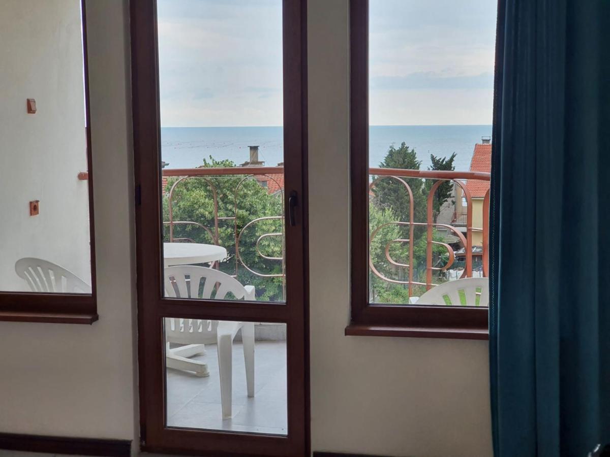 Lazur Hotel Ravda Buitenkant foto