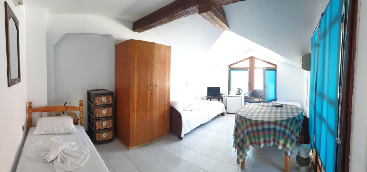 Lazur Hotel Ravda Buitenkant foto